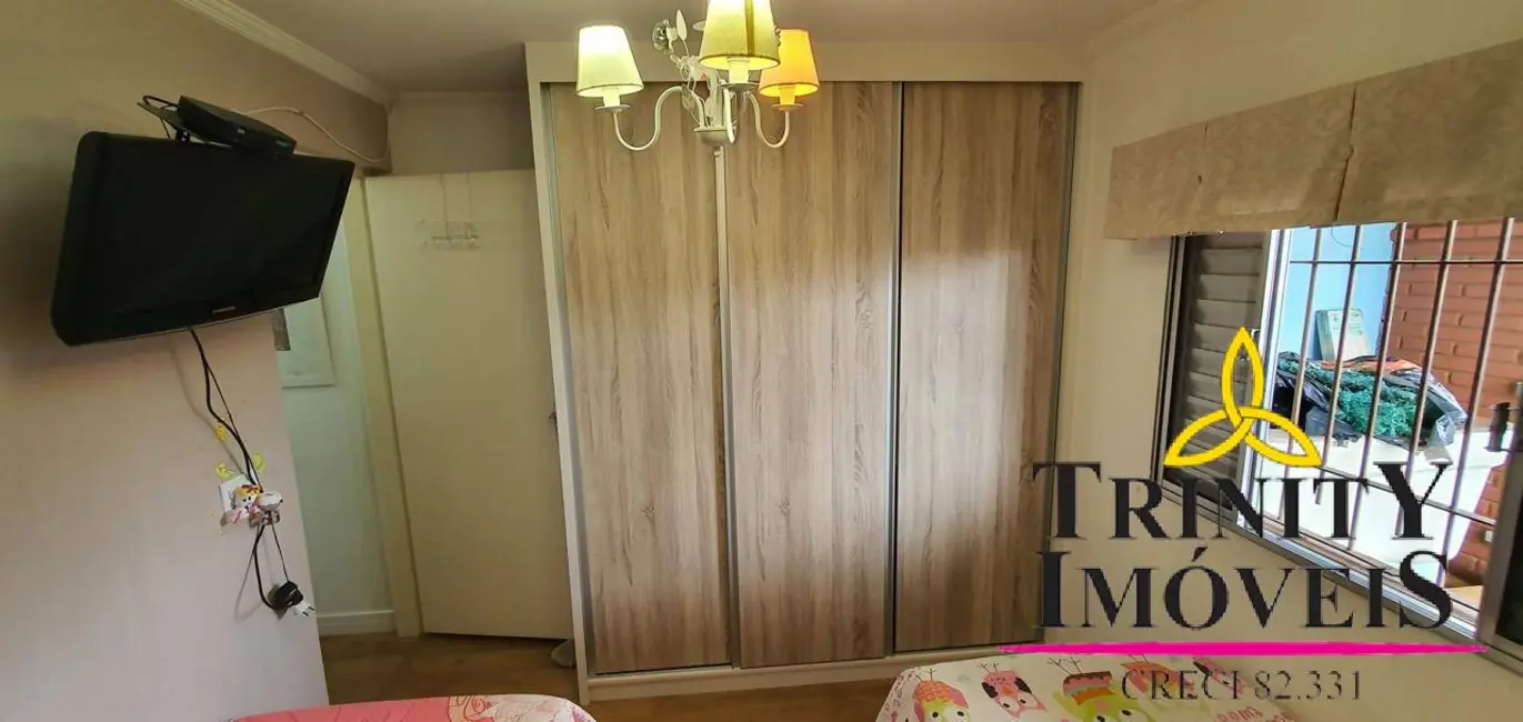 Foto 2 de Casa com 3 quartos à venda, 165m2 em Jardim Pirajussara, São Paulo - SP