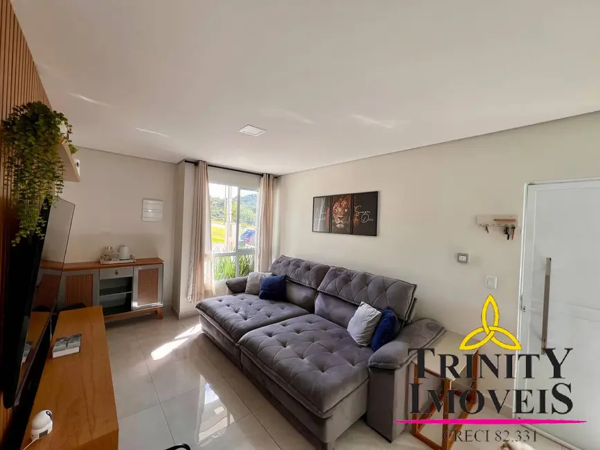 Casa com 3 quartos à venda, 125m2 em das Pedras, Cotia - SP - imagem 3 Foto 3 de Casa com 3 quartos à venda, 125m2 em das Pedras, Cotia - SP