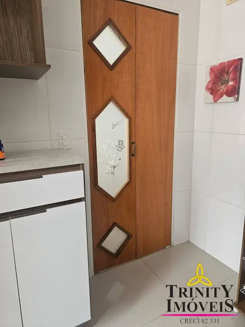 Foto 6 de Apartamento com 2 quartos à venda, 65m2 em Jardim Caiapiá, Cotia - SP