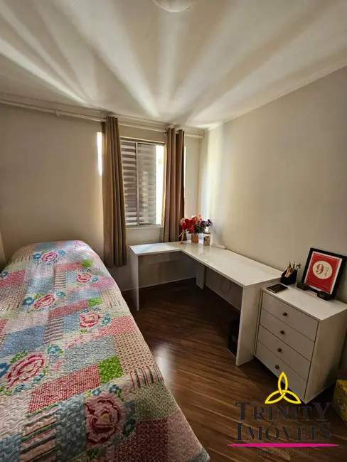 Foto 2 de Apartamento com 2 quartos à venda, 65m2 em Jardim Caiapiá, Cotia - SP