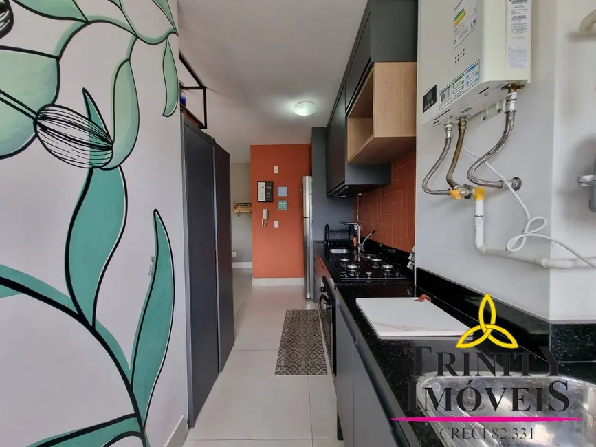 Foto 4 de Apartamento com 3 quartos à venda, 70m2 em Gramado, Cotia - SP