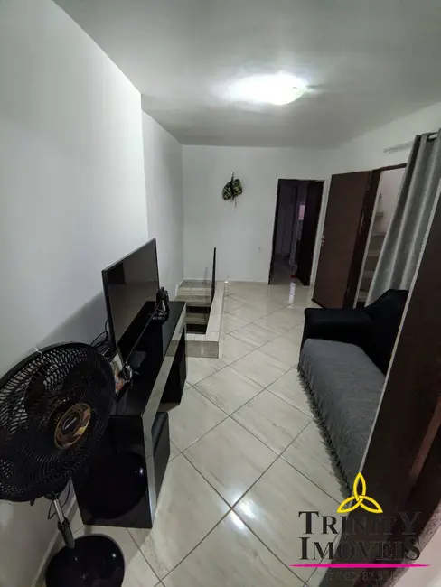 Casa com 3 quartos à venda em Parque Imperial, Barueri - SP - imagem 2 Foto 2 de Casa com 3 quartos à venda em Parque Imperial, Barueri - SP