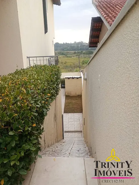 Foto 9 de Casa com 4 quartos para alugar, 300m2 em Parque Dom Henrique, Cotia - SP