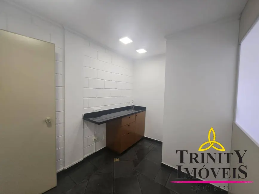 Foto 8 de Sala Comercial para alugar, 130m2 em Granja Viana, Cotia - SP