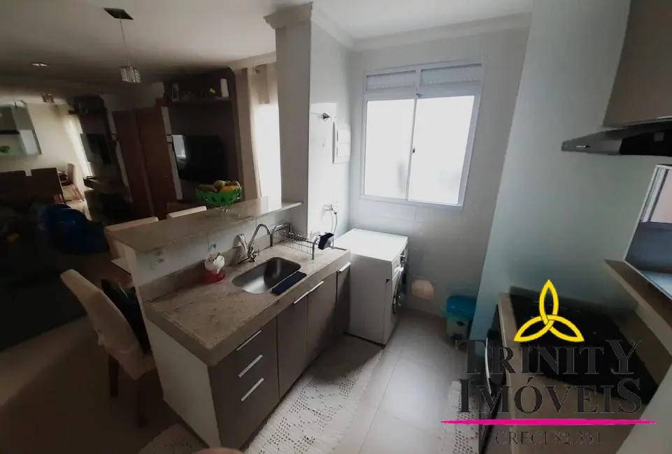 Foto 3 de Apartamento com 2 quartos à venda, 52m2 em Jardim Caiapiá, Cotia - SP