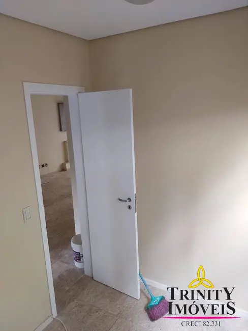 Casa com 4 quartos à venda, 179m2 em Jardim Passárgada I, Cotia - SP - imagem 4 Foto 4 de Casa com 4 quartos à venda, 179m2 em Jardim Passárgada I, Cotia - SP