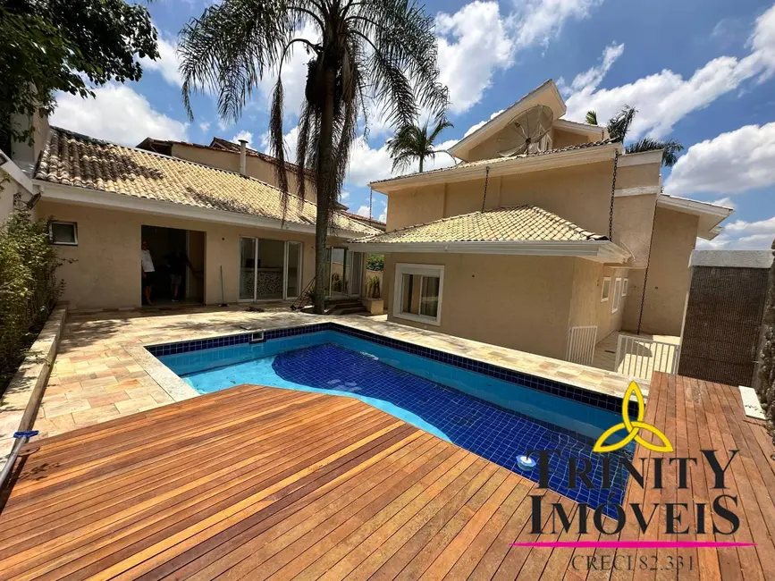 Foto 2 de Casa com 4 quartos à venda, 480m2 em Chácara dos Junqueiras, Carapicuiba - SP