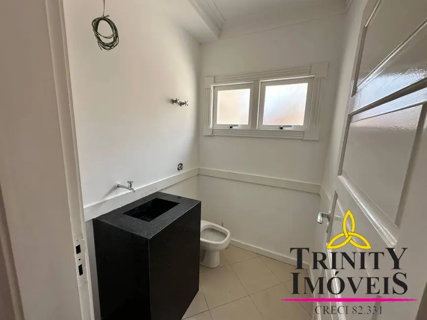 Foto 9 de Casa com 4 quartos à venda, 480m2 em Chácara dos Junqueiras, Carapicuiba - SP