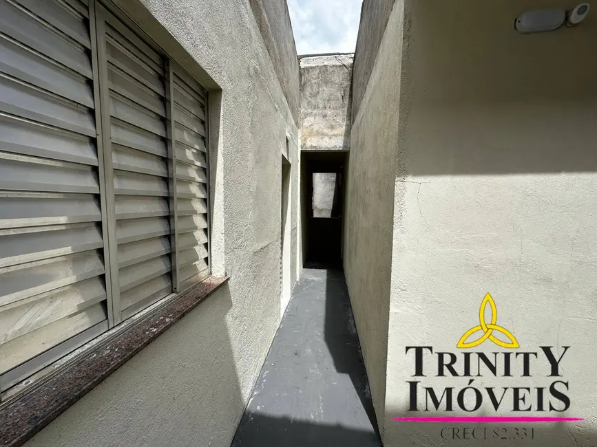 Foto 14 de Casa à venda, 250m2 em Parque Santa Teresa, Carapicuiba - SP