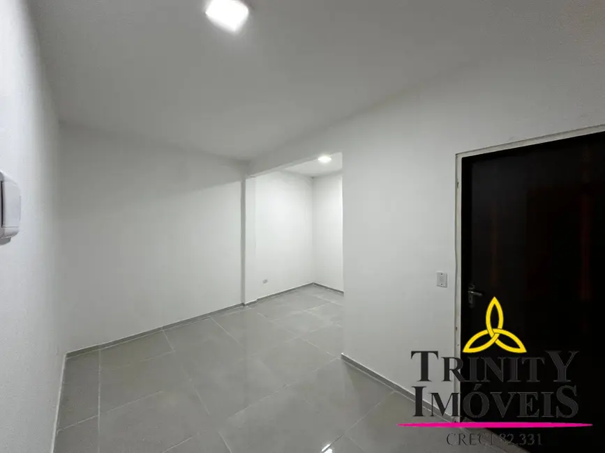 Foto 5 de Casa à venda, 250m2 em Parque Santa Teresa, Carapicuiba - SP