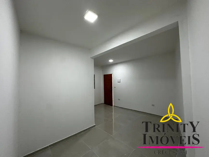 Foto 4 de Casa à venda, 250m2 em Parque Santa Teresa, Carapicuiba - SP