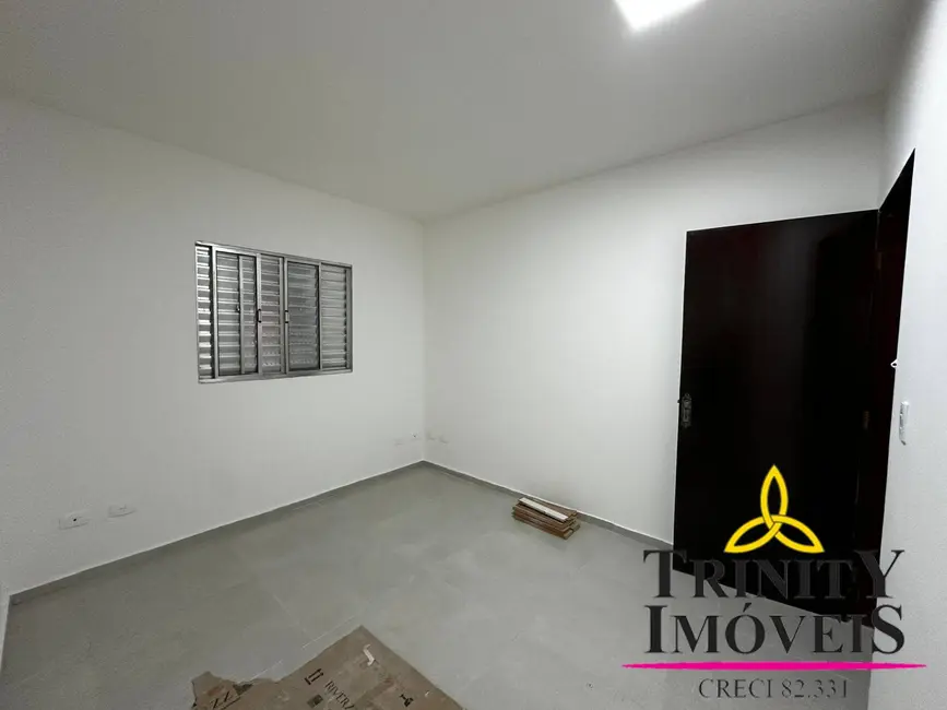 Foto 21 de Casa à venda, 250m2 em Parque Santa Teresa, Carapicuiba - SP