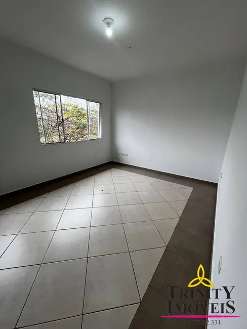 Foto 3 de Casa com 3 quartos à venda, 180m2 em Parque Rizzo II, Cotia - SP