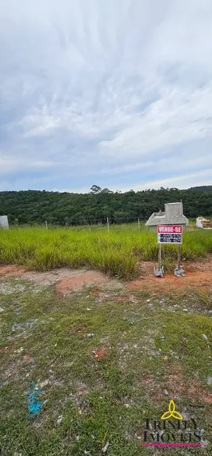 Foto 1 de Terreno / Lote à venda, 183m2 em Cotia - SP