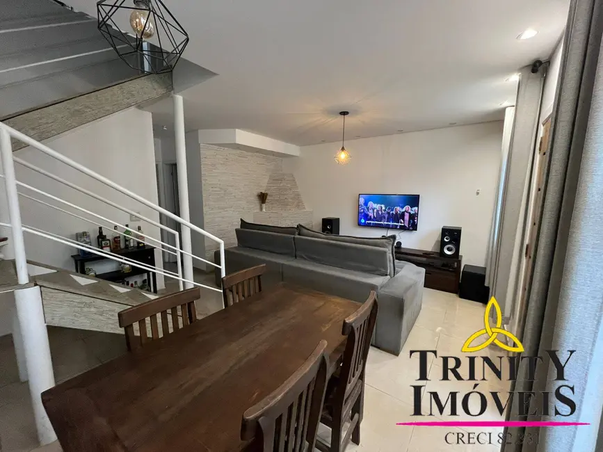 Apartamento com 3 quartos à venda, 130m2 em Granja Viana, Cotia - SP - imagem 1 Foto 1 de Apartamento com 3 quartos à venda, 130m2 em Granja Viana, Cotia - SP