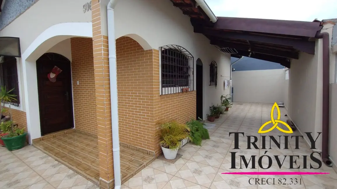 Foto 1 de Casa com 2 quartos à venda, 75m2 em Solemar, Praia Grande - SP