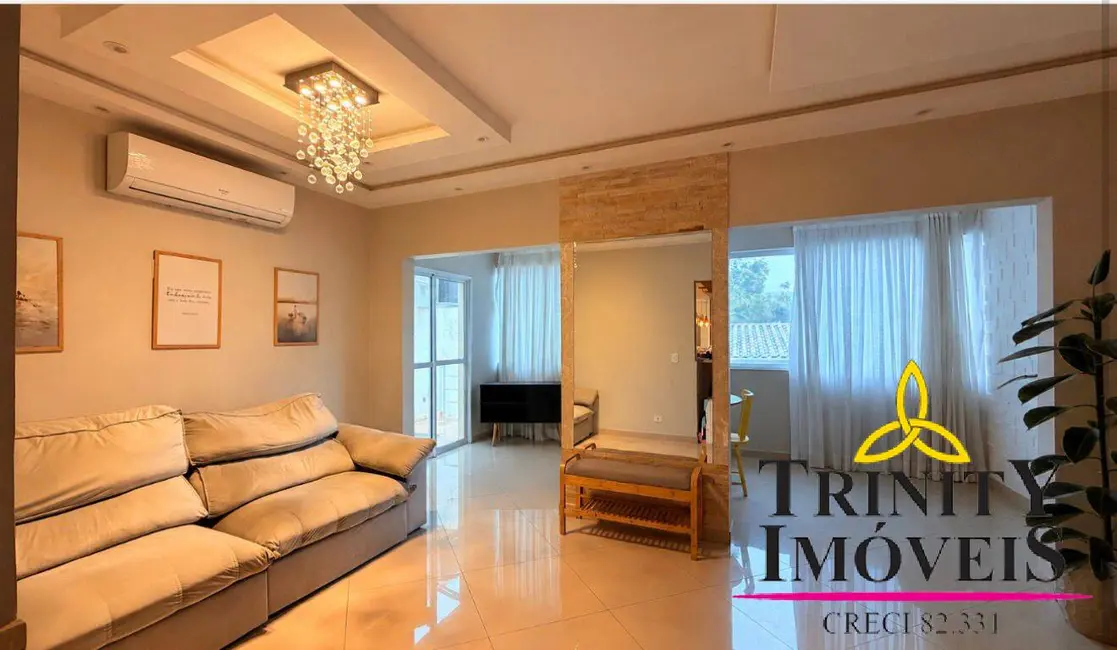 Foto 1 de Casa com 3 quartos à venda e para alugar, 108m2 em Parque Rincão, Cotia - SP