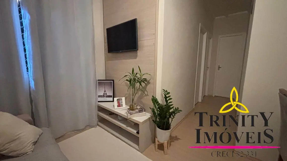 Foto 2 de Apartamento com 2 quartos à venda, 52m2 em Jardim Petrópolis, Cotia - SP