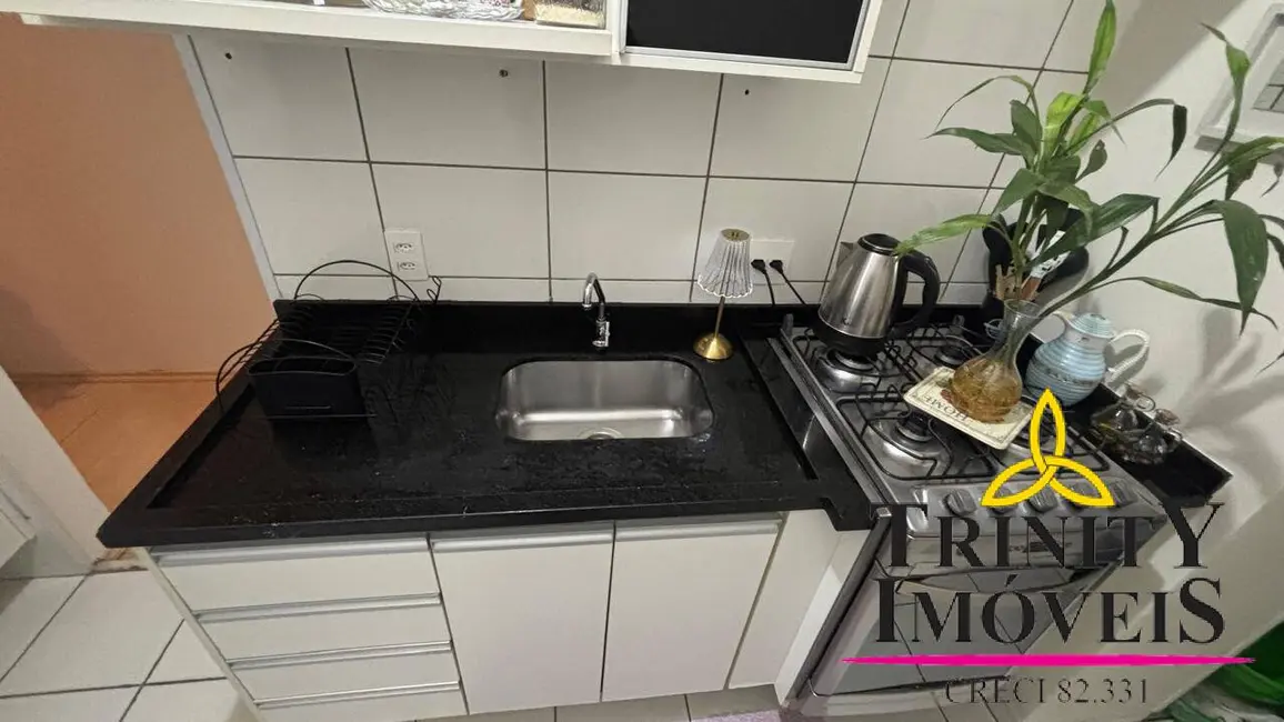 Foto 8 de Apartamento com 2 quartos à venda, 52m2 em Jardim Petrópolis, Cotia - SP