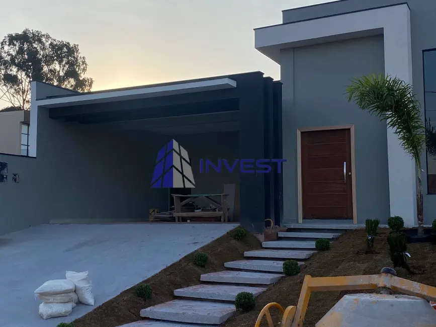 Foto 2 de Casa de Condomínio com 2 quartos à venda, 320m2 em Braganca Paulista - SP