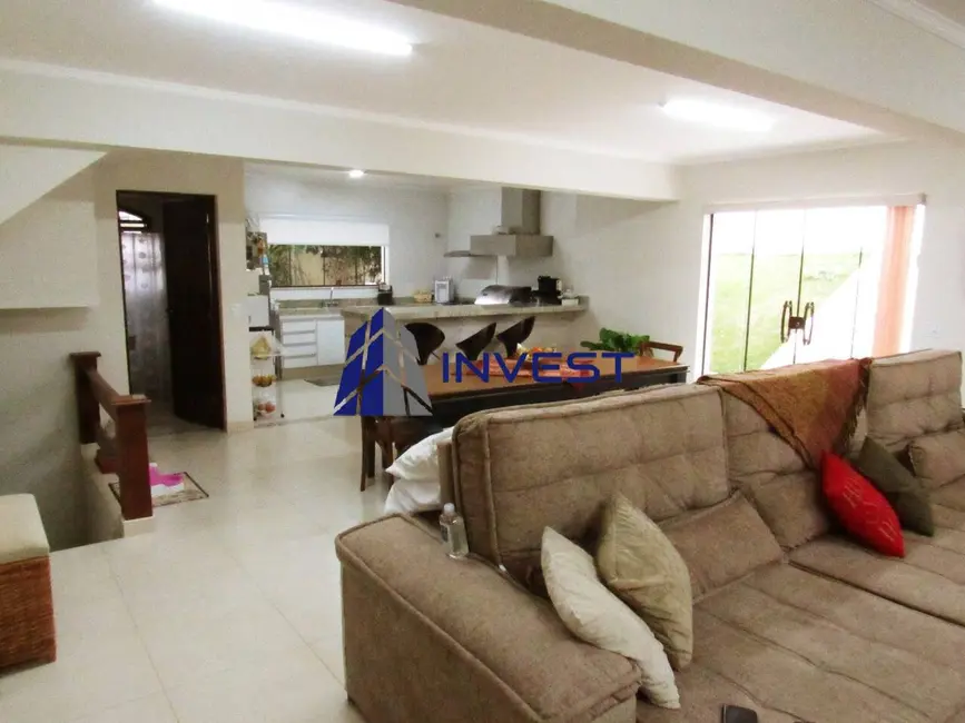 Foto 3 de Casa com 4 quartos à venda, 578m2 em Jardim América, Braganca Paulista - SP