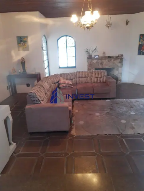 Foto 2 de Casa com 4 quartos à venda, 300m2 em Jardim Europa, Braganca Paulista - SP