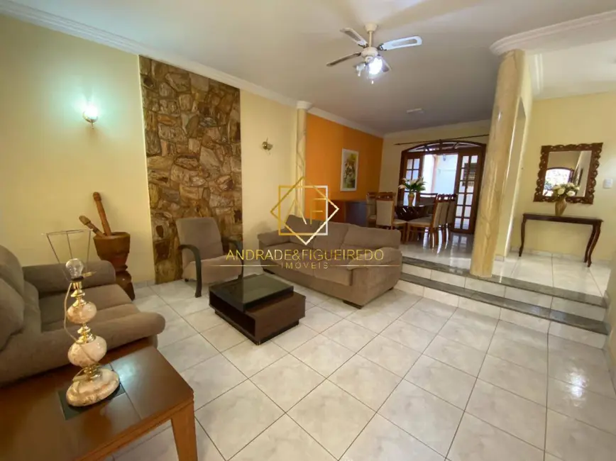 Casa com 4 quartos à venda, 250m2 em Residencial Burato, Campinas - SP - imagem 3 Foto 3 de Casa com 4 quartos à venda, 250m2 em Residencial Burato, Campinas - SP