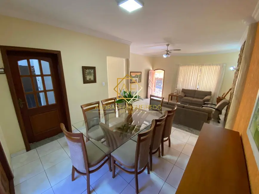 Casa com 4 quartos à venda, 250m2 em Residencial Burato, Campinas - SP - imagem 6 Foto 6 de Casa com 4 quartos à venda, 250m2 em Residencial Burato, Campinas - SP