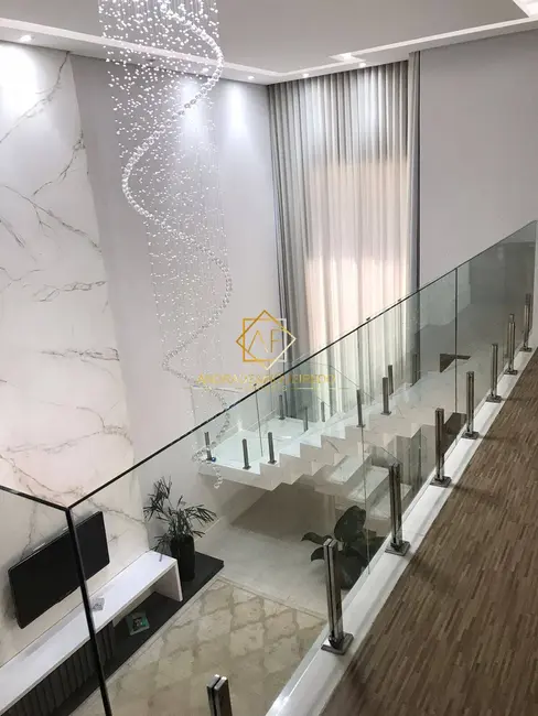 Casa de Condomínio com 3 quartos à venda, 250m2 em Parque Brasil 500, Paulinia - SP - imagem 3 Foto 3 de Casa de Condomínio com 3 quartos à venda, 250m2 em Parque Brasil 500, Paulinia - SP