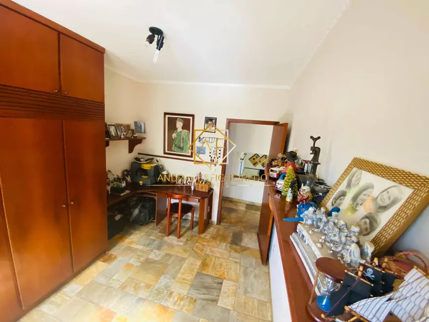 Casa com 4 quartos à venda, 480m2 em Cidade Universitária, Campinas - SP - imagem 9 Foto 9 de Casa com 4 quartos à venda, 480m2 em Cidade Universitária, Campinas - SP