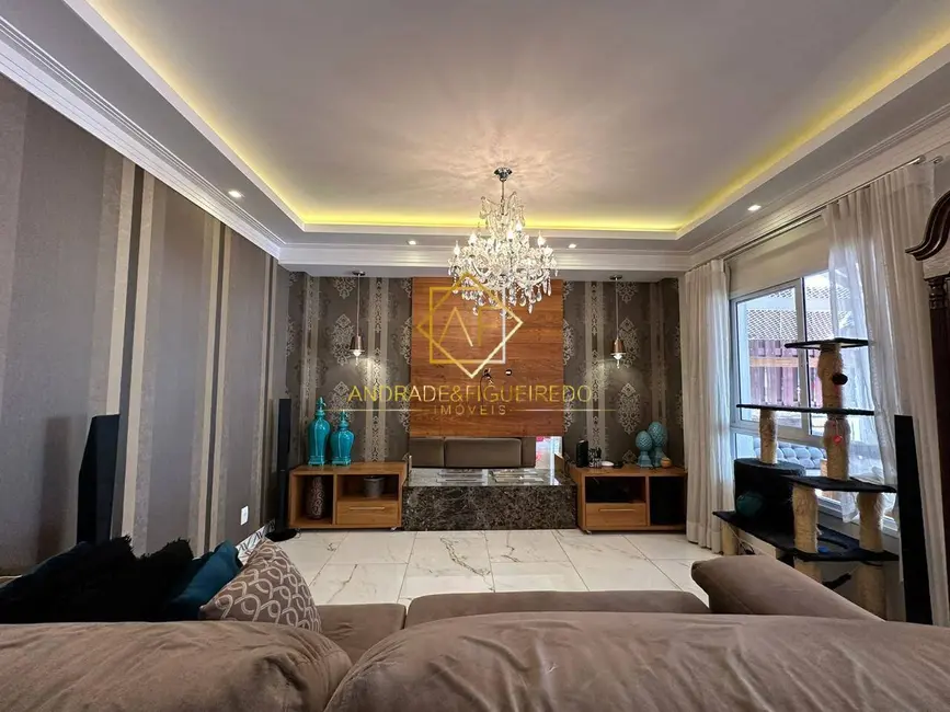 Casa com 3 quartos à venda, 255m2 em Jardim Santa Genebra, Campinas - SP - imagem 3 Foto 3 de Casa com 3 quartos à venda, 255m2 em Jardim Santa Genebra, Campinas - SP