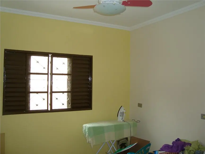 Casa com 2 quartos à venda, 150m2 em Parque Residencial Jaguari, Americana - SP - imagem 6 Foto 6 de Casa com 2 quartos à venda, 150m2 em Parque Residencial Jaguari, Americana - SP