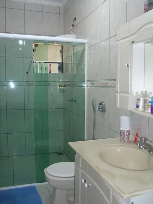 Casa com 3 quartos à venda, 172m2 em Jardim Mirandola, Americana - SP - imagem 6 Foto 6 de Casa com 3 quartos à venda, 172m2 em Jardim Mirandola, Americana - SP