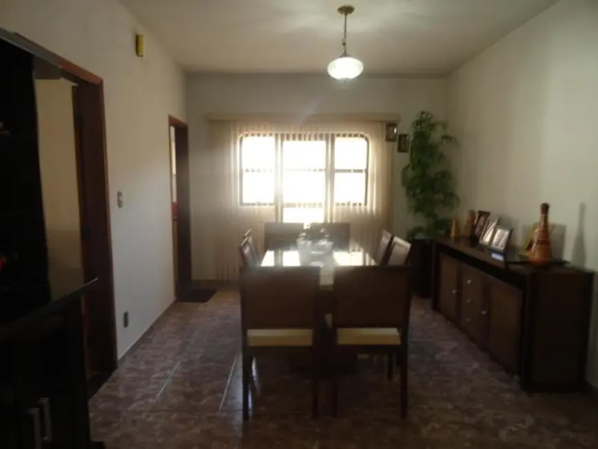 Foto 3 de Casa com 3 quartos à venda, 372m2 em Jardim Progresso, Americana - SP