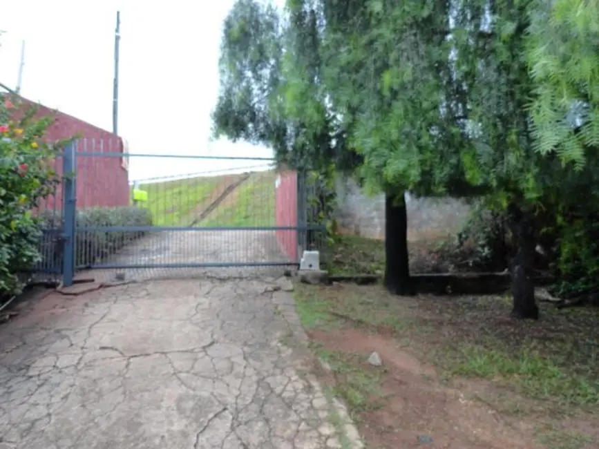 Foto 3 de Chácara com 3 quartos à venda, 3500m2 em Chácara Letônia, Americana - SP