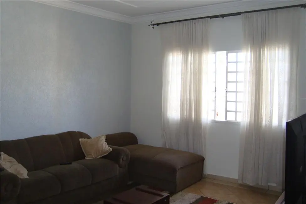 Foto 2 de Casa com 3 quartos à venda, 208m2 em Jardim Nielsen Ville, Americana - SP