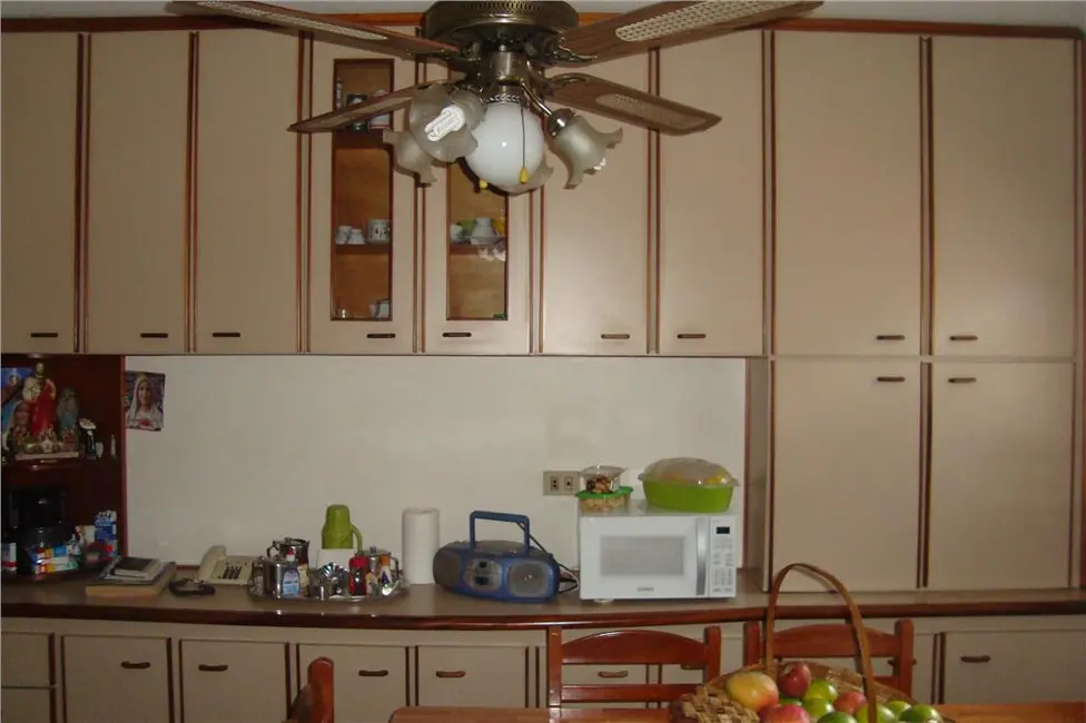 Foto 6 de Casa com 3 quartos à venda, 350m2 em Jardim Ipiranga, Americana - SP