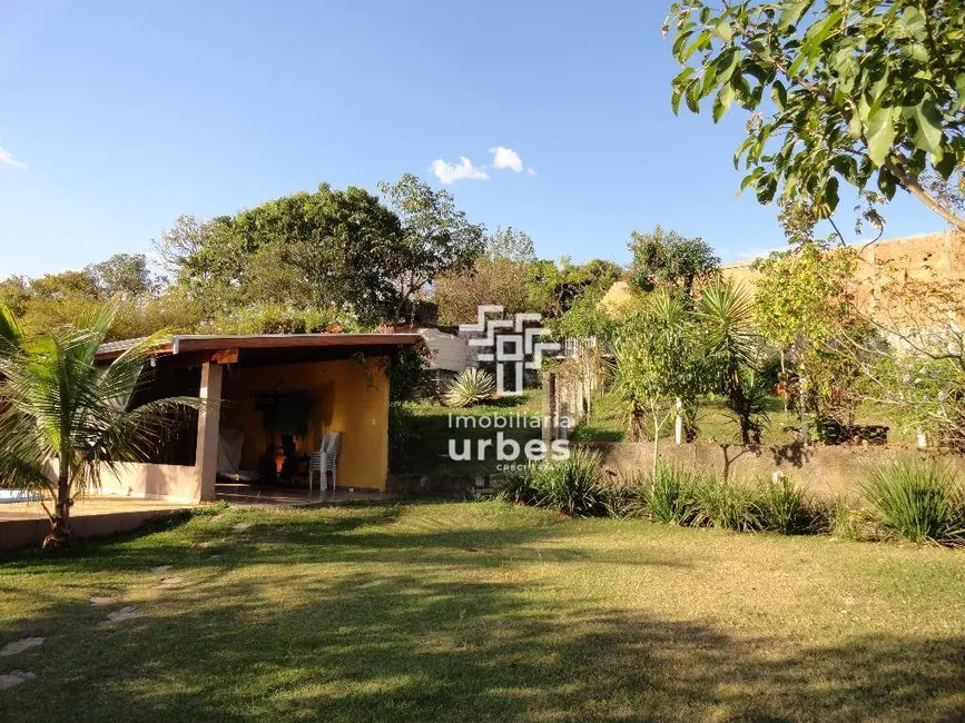 Foto 5 de Chácara com 3 quartos à venda, 1200m2 em Recanto Las Palmas, Nova Odessa - SP