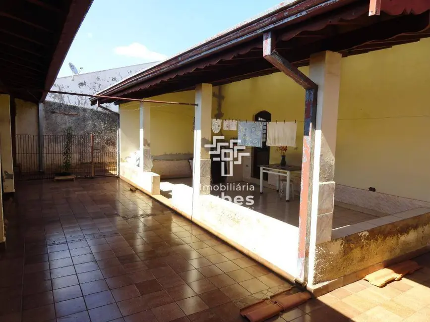 Casa com 2 quartos à venda, 312m2 em Jardim Nossa Senhora de Fátima, Nova Odessa - SP - imagem 6 Foto 6 de Casa com 2 quartos à venda, 312m2 em Jardim Nossa Senhora de Fátima, Nova Odessa - SP