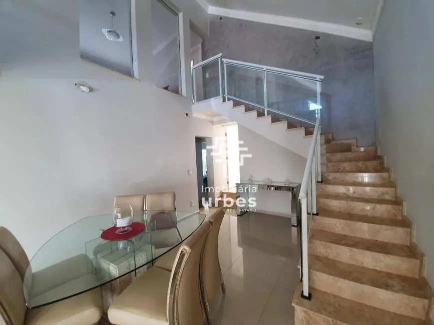 Casa com 4 quartos à venda, 375m2 em Vila Nossa Senhora de Fátima, Americana - SP - imagem 5 Foto 5 de Casa com 4 quartos à venda, 375m2 em Vila Nossa Senhora de Fátima, Americana - SP