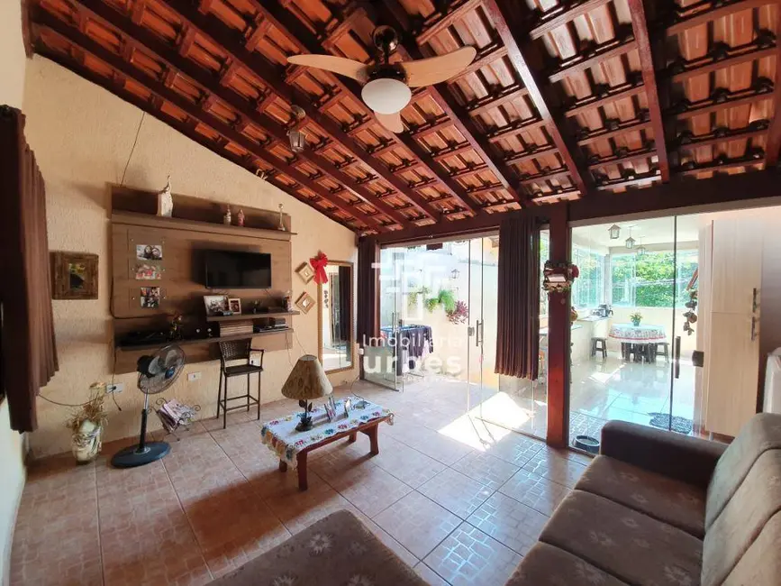 Foto 1 de Casa com 2 quartos à venda, 150m2 em Jardim Marajoara, Nova Odessa - SP