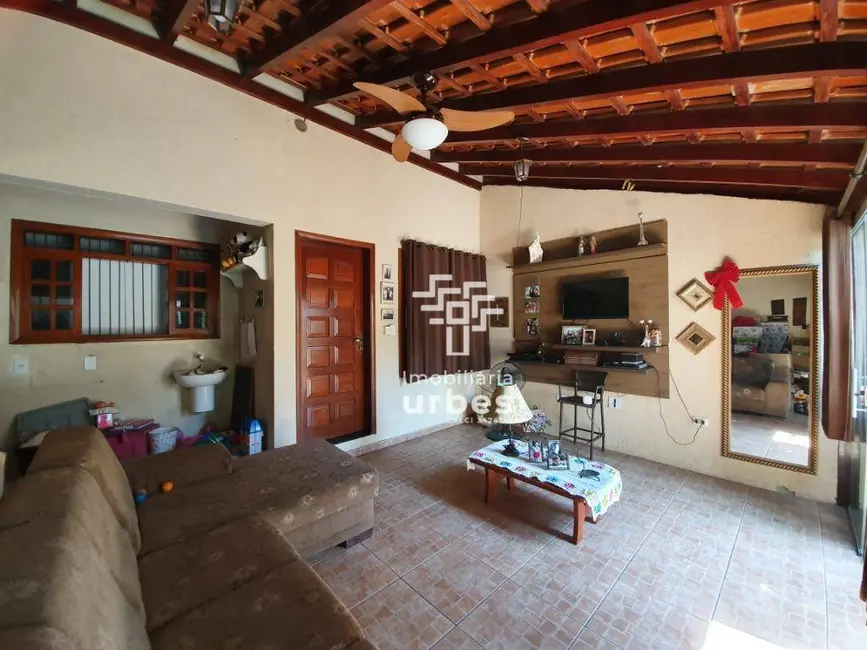 Foto 2 de Casa com 2 quartos à venda, 150m2 em Jardim Marajoara, Nova Odessa - SP