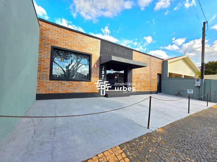 Foto 1 de Casa à venda, 484m2 em Vila Santa Catarina, Americana - SP