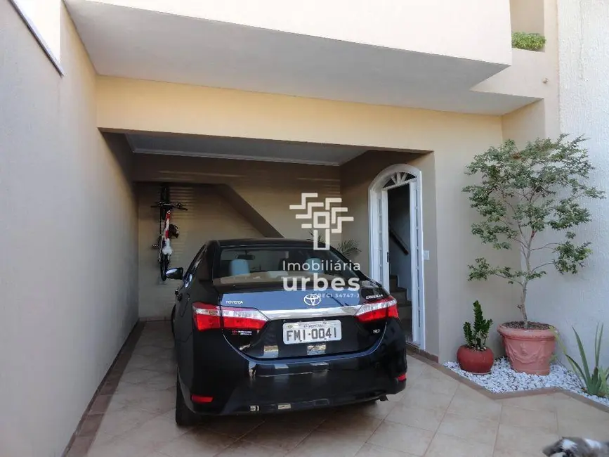 Foto 3 de Casa com 3 quartos à venda, 160m2 em Vila Santa Maria, Americana - SP