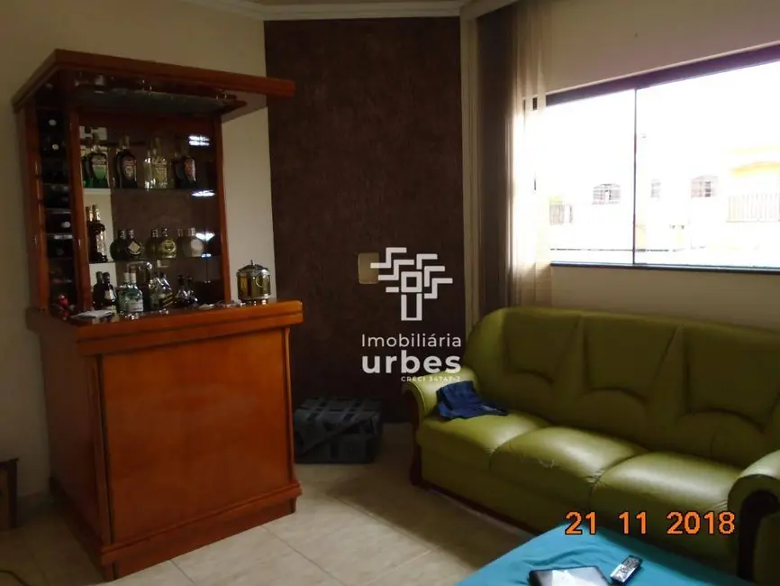 Foto 9 de Casa com 3 quartos à venda, 180m2 em Parque Novo Mundo, Americana - SP