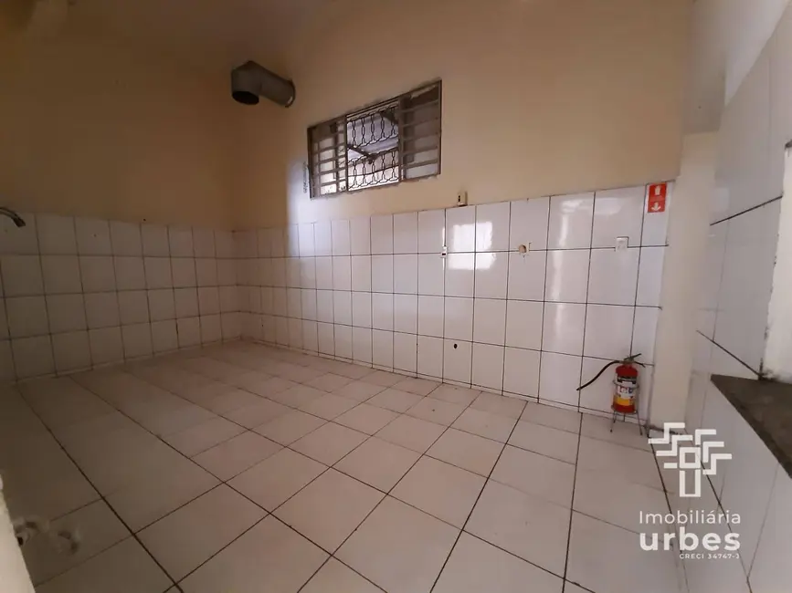 Sala Comercial para alugar, 210m2 em Centro, Americana - SP - imagem 8 Foto 8 de Sala Comercial para alugar, 210m2 em Centro, Americana - SP