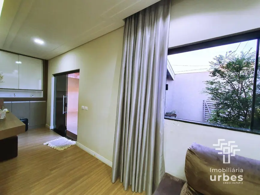 Foto 5 de Casa com 3 quartos à venda, 300m2 em Parque Universitário, Americana - SP