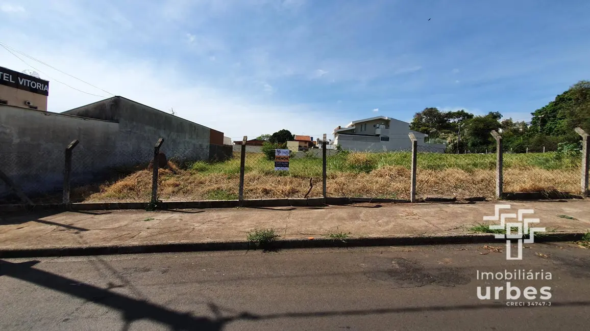 Foto 1 de Terreno / Lote à venda, 357m2 em São Manoel, Americana - SP