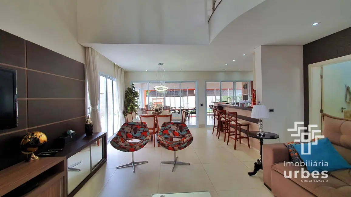 Casa de Condomínio com 3 quartos à venda, 450m2 em Chácara Letônia, Americana - SP - imagem 3 Foto 3 de Casa de Condomínio com 3 quartos à venda, 450m2 em Chácara Letônia, Americana - SP