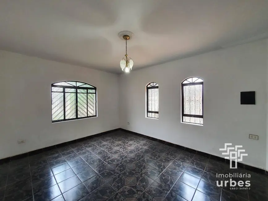 Foto 9 de Casa com 3 quartos para alugar, 208m2 em Parque Novo Mundo, Americana - SP